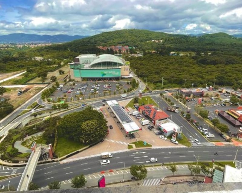 RENTA DE OFICINA COMERCIAL EN El NARANJO, MIXCO