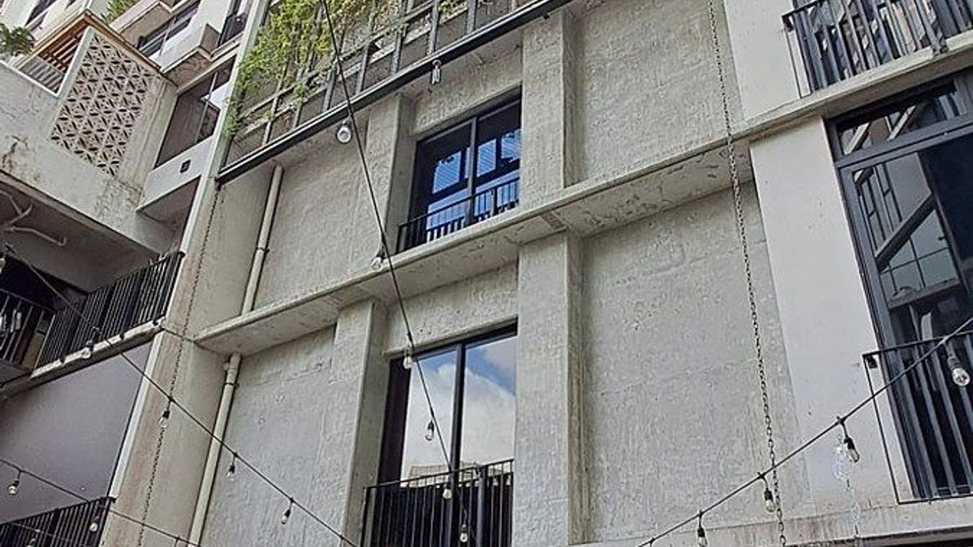 OFICINA EN VENTA O RENTA – EDIFICIO GRANAT, ZONA 4 - Miniatura 20