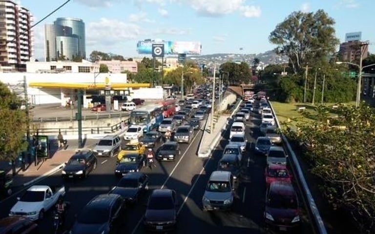 Propiedad en venta sobre el Bulevar Liberación, zona 9
