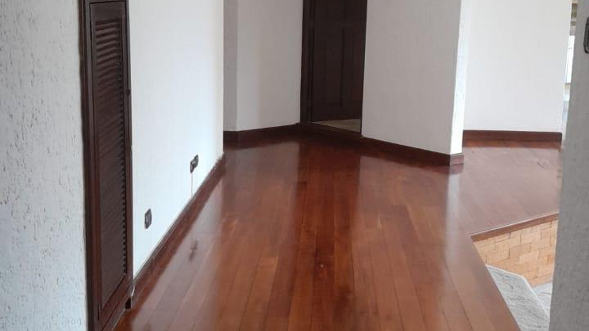Apartamento en renta en Edificio el Parque VH 1, zona 15 - Miniatura 5