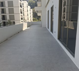 Apartamento en Renta zona 13 con amplia terraza