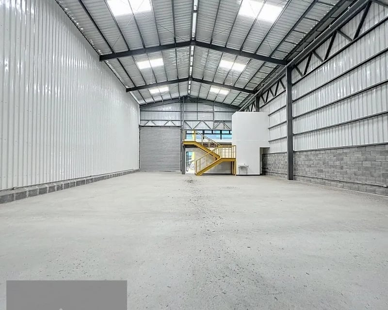 Bodega en Renta o Venta Villa canales