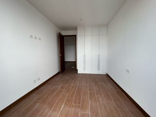 Apartamento en Venta FERRE DIEZ, Zona  10 Cesión de Derechos - 3