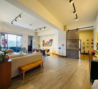 ALQUILER DE AMPLIO Y MODERNO APARTAMENTO - SALVATTORE, ZONA 10