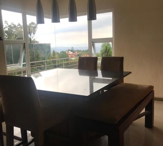  Casa en alquiler o venta en Altos de Montebello