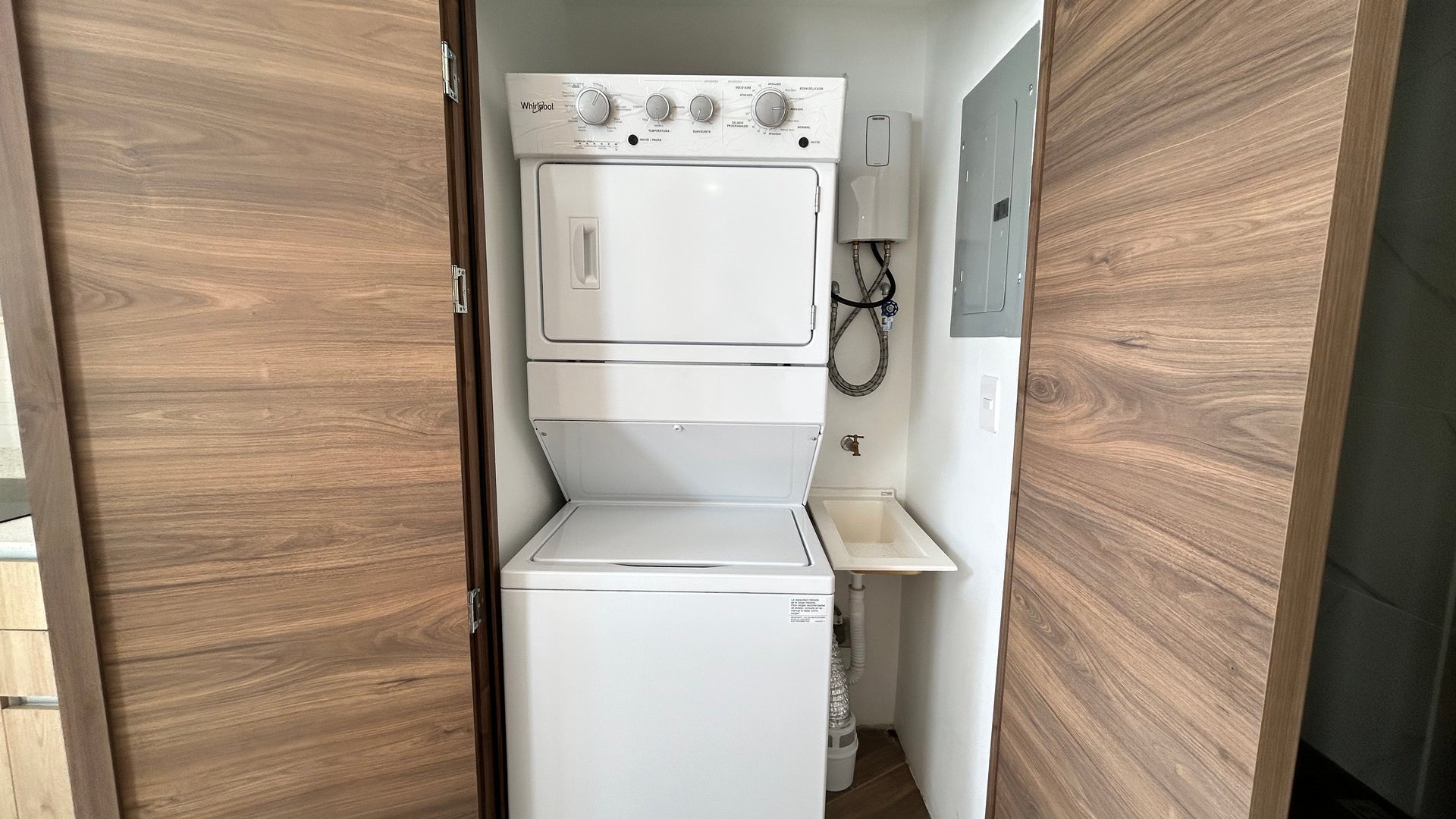 Apartamento en renta, Edificio PRIVE, Vista Hermosa 1 Zona 15 - Miniatura 6