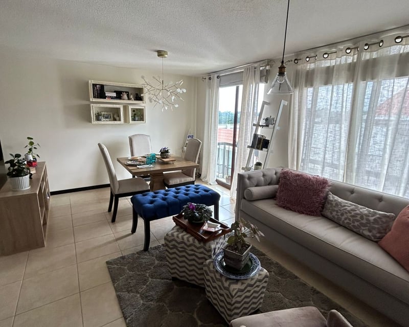 Vendo lindo apartamento en Pasaje Español km 16.5