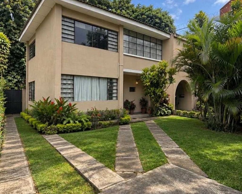 CASA EN VENTA 📍 Colonia Santa Elisa, Zona 12 (Fuera de garita)