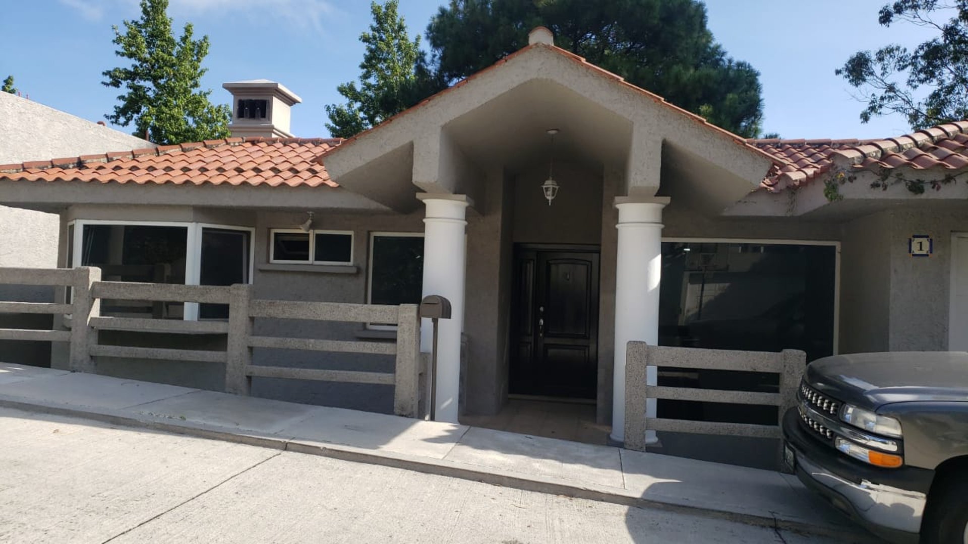 CASA EN RENTA – KM 13.5 CARRETERA A EL SALVADOR