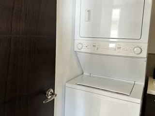 VENTA/RENTA APARTAMENTO ESTUDIO EDIFICIO 7-47 ZONA 4 - 3