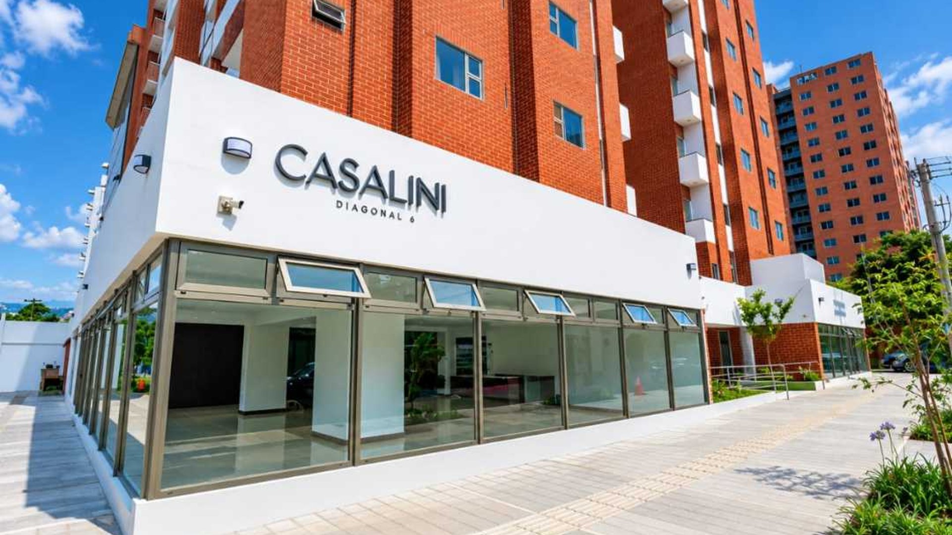 APARTAMENTO EN ALQUILER 📍 Edificio Casalini, Zona 10, Diagonal 6