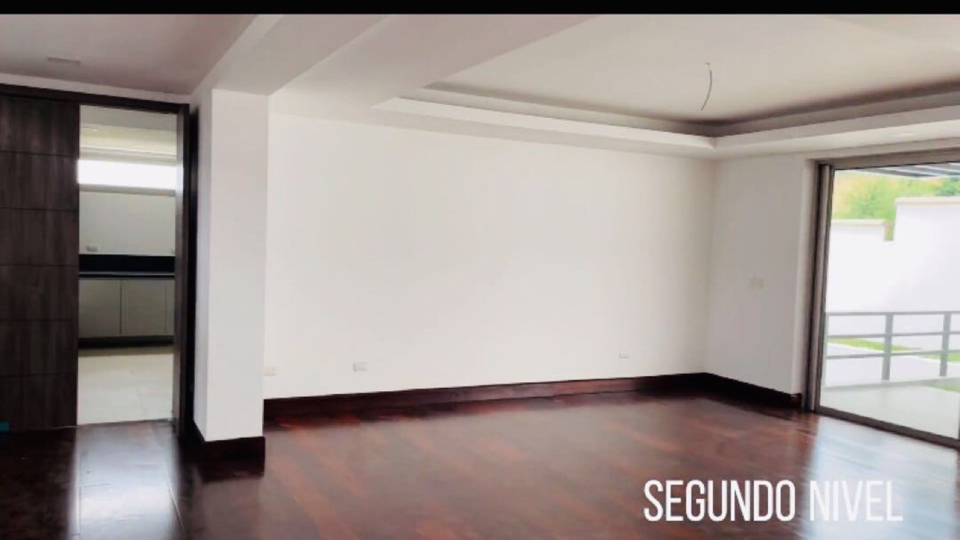 Vendo Linda Casa en Lomas de San Isidro zona 16 - Miniatura 8