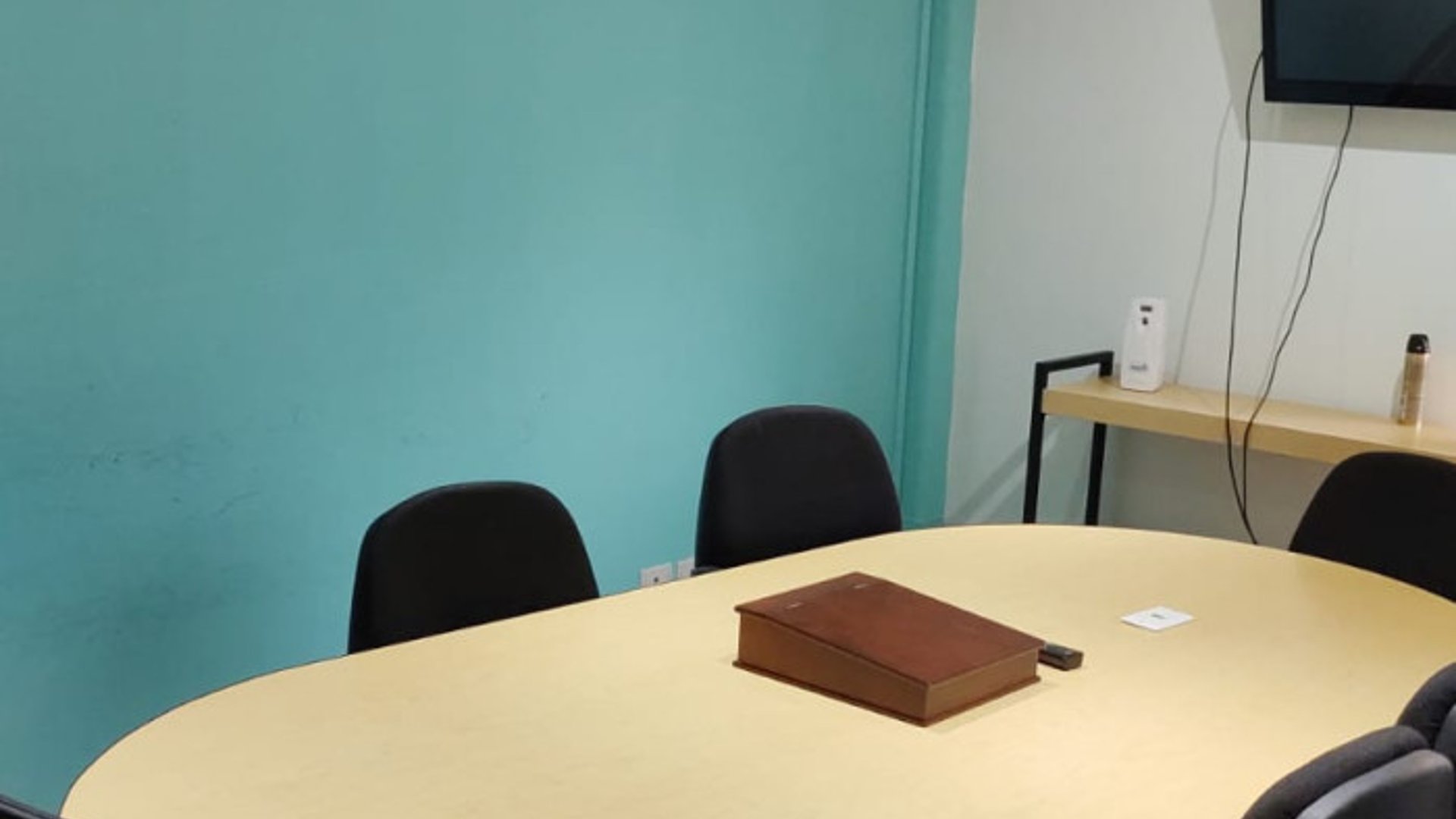 Oficina Comercial en Renta en Zona 11, Ciudad de Guatemala - Miniatura 4