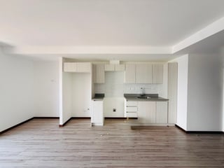 VENTA DE CÉNTRICO APARTAMENTO PARA ESTRENAR - NEO 2, ZONA 10  - 4
