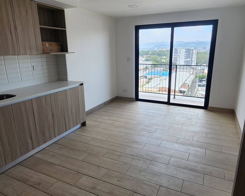 Apartamento amplio en alquiler ARMONIA, Zona 12