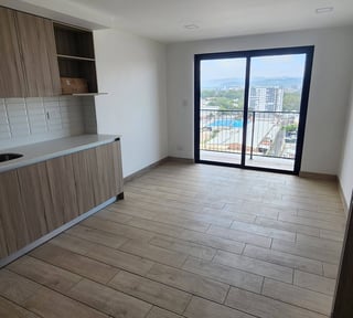 Apartamento amplio en alquiler ARMONIA, Zona 12