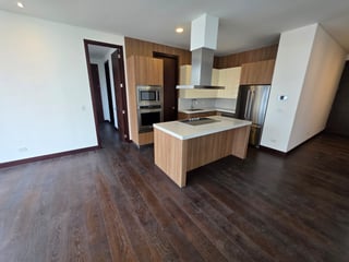 Apartamento en renta con terraza - 2 habitaciones en zona 14 Ref-5798 - 2