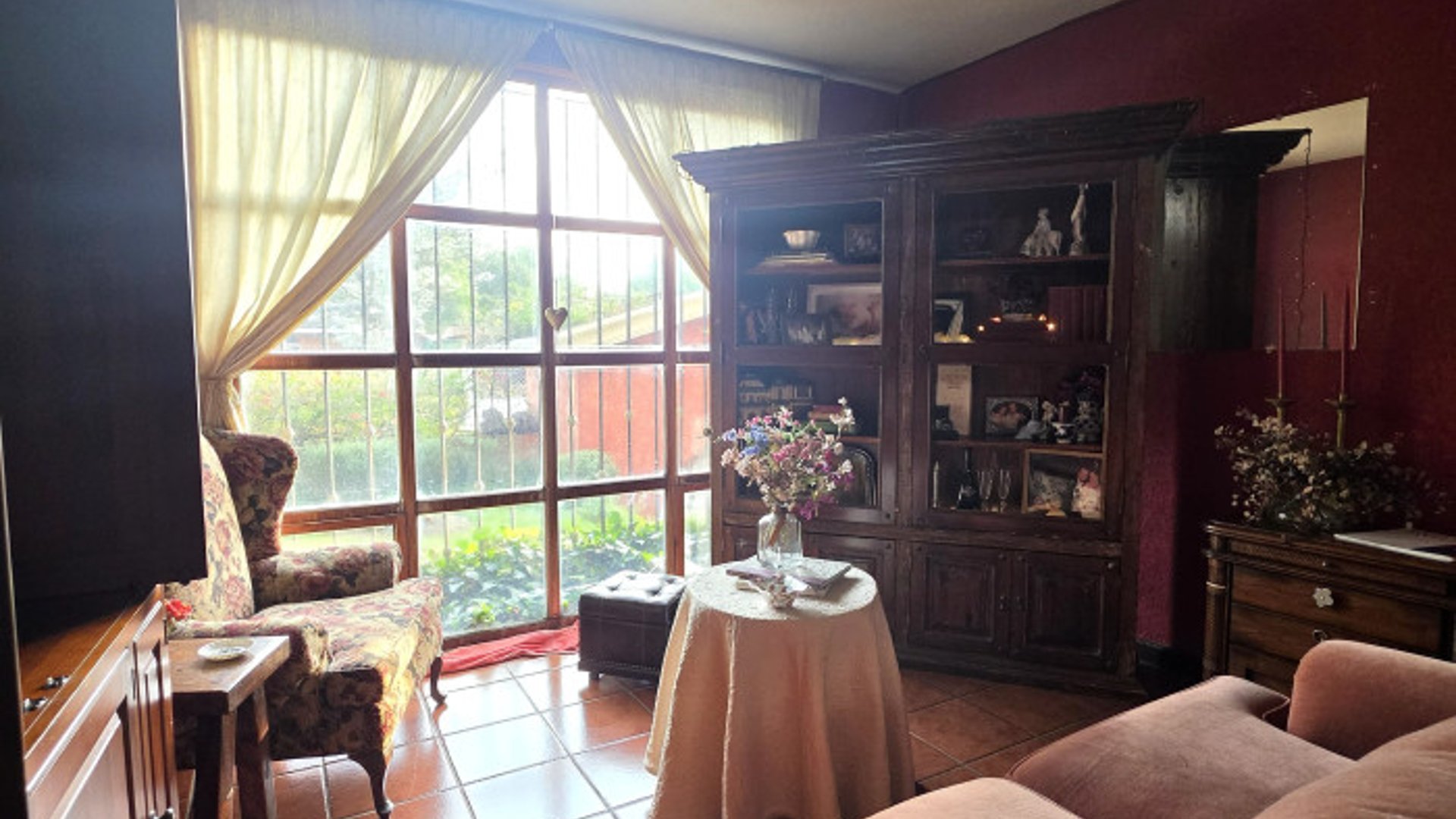 Amplia Residencia en Venta en San Lazaro Z.15 Guatemala - Miniatura 17