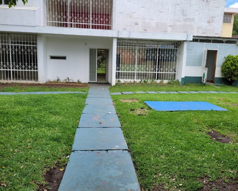 Casa en alquiler, Zona 15 VHI