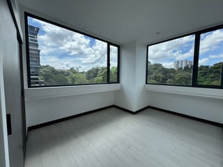 Apartamento en renta en zona 15 con 3 habitaciones y piscina Ref-5337 - 2