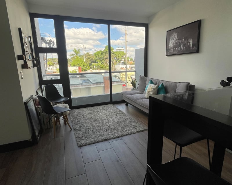 Apartamento en Vivalt, Zona 10