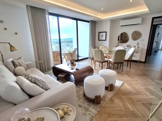 Apartamento en Venta en Zona 10 NAORI - Image 3