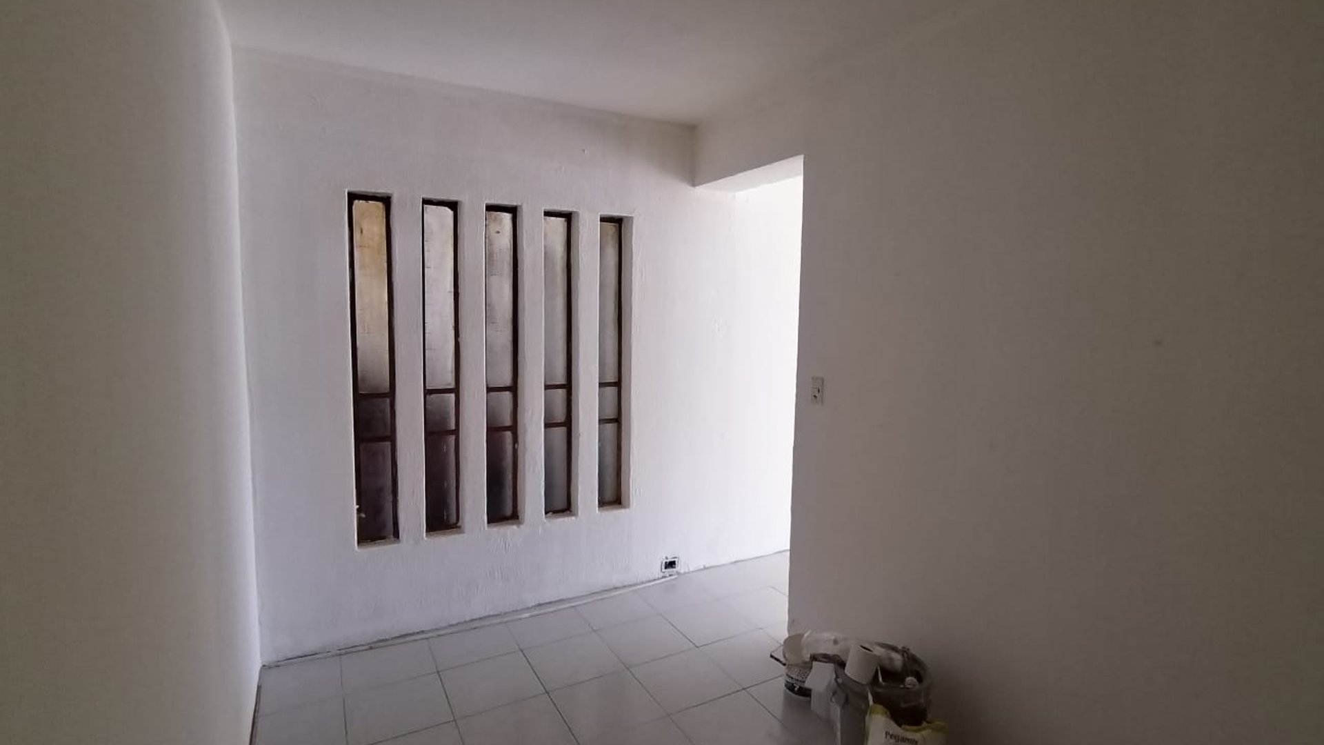ALQUILO LOCAL COMERCIAL EN ZONA 5 - Miniatura 5