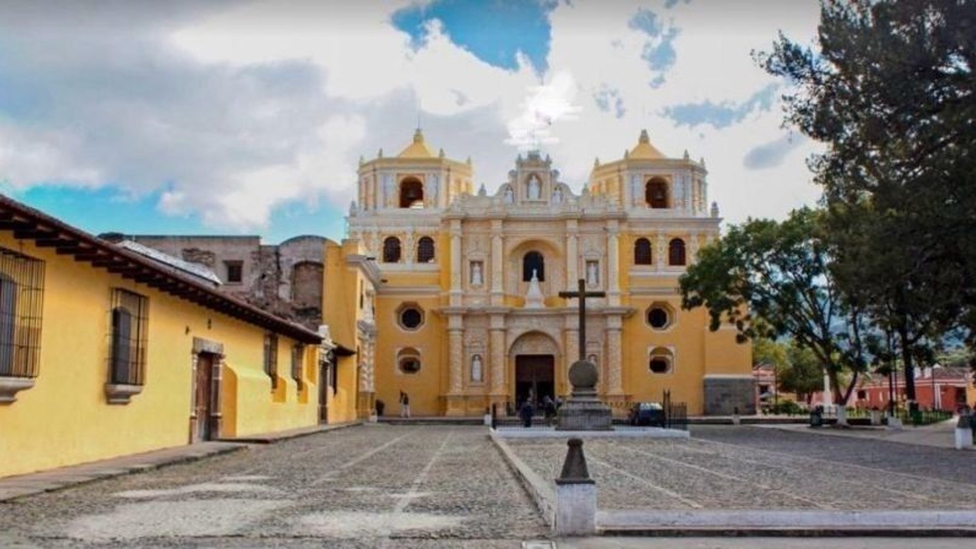 ANTIGUA / Terreno en venta en el Casco
