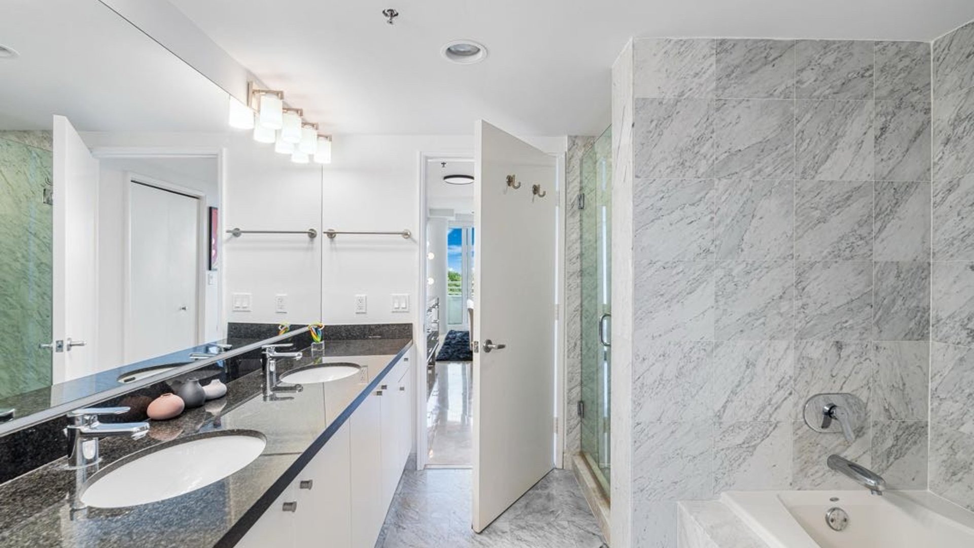 APARTAMENTO EN MIAMI BEACH EN VENTA - Miniatura 18