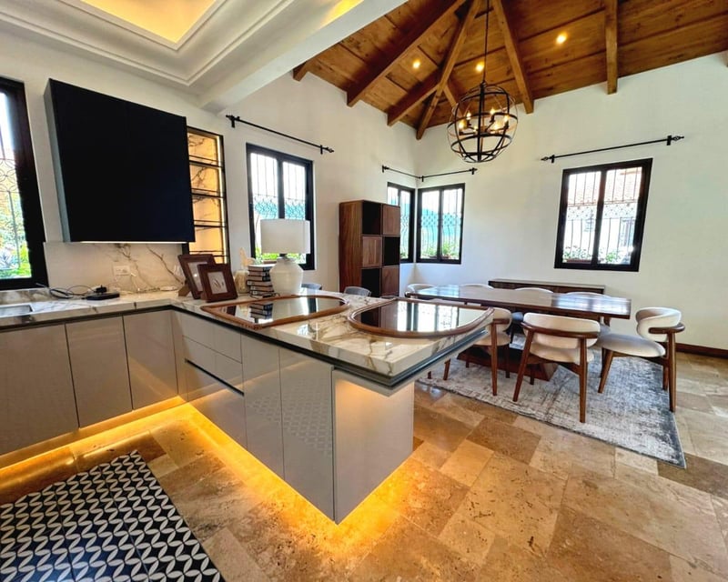 Casa en venta de 4 habitaciones en Antigua Guatemala Ref-5518