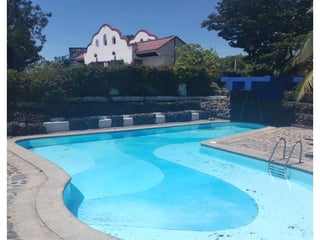 Terreno en venta con piscina y áreas verdes - 5