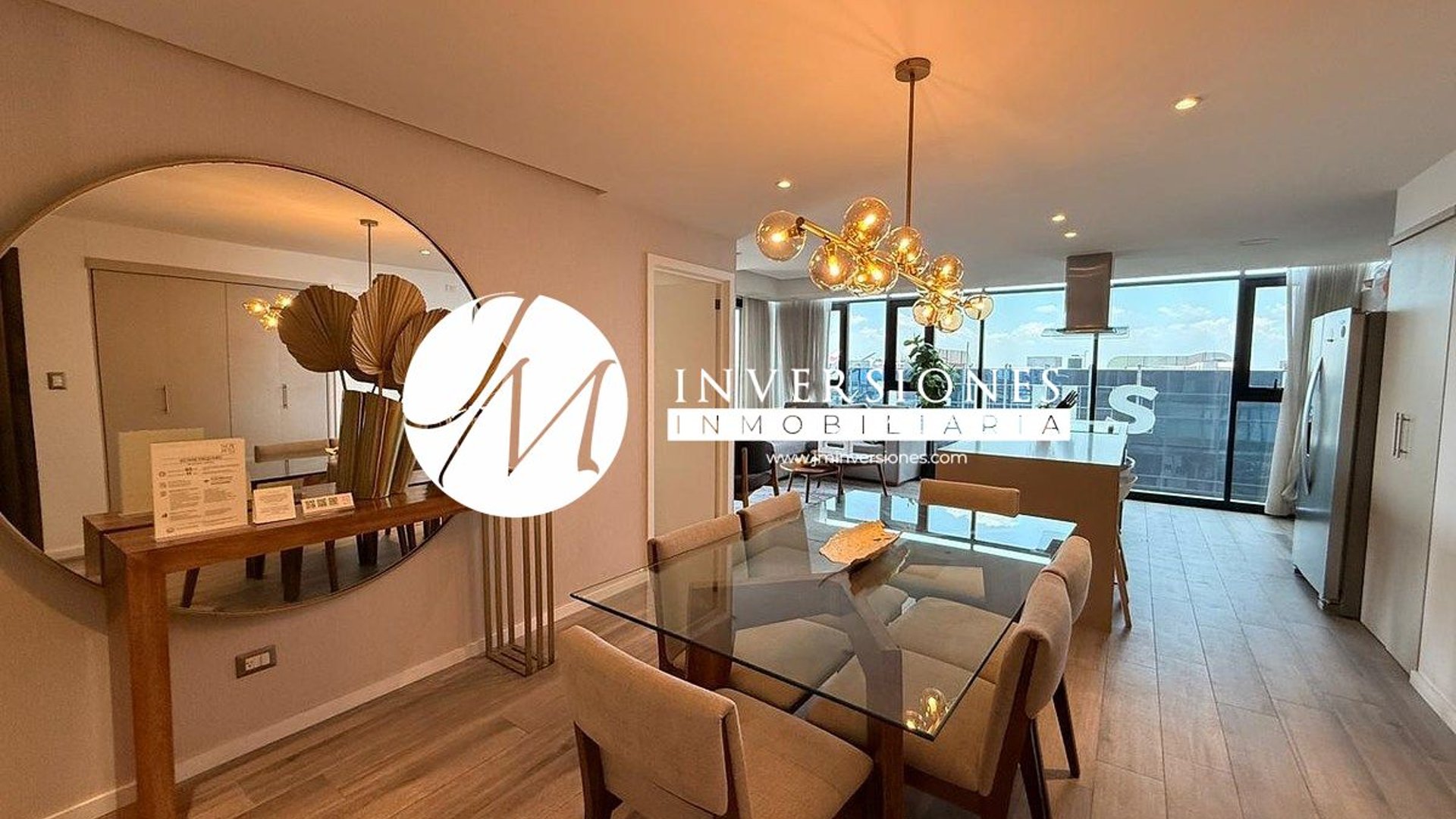 Venta de Apartamento Amueblado de 3 dormitorios Zona 10