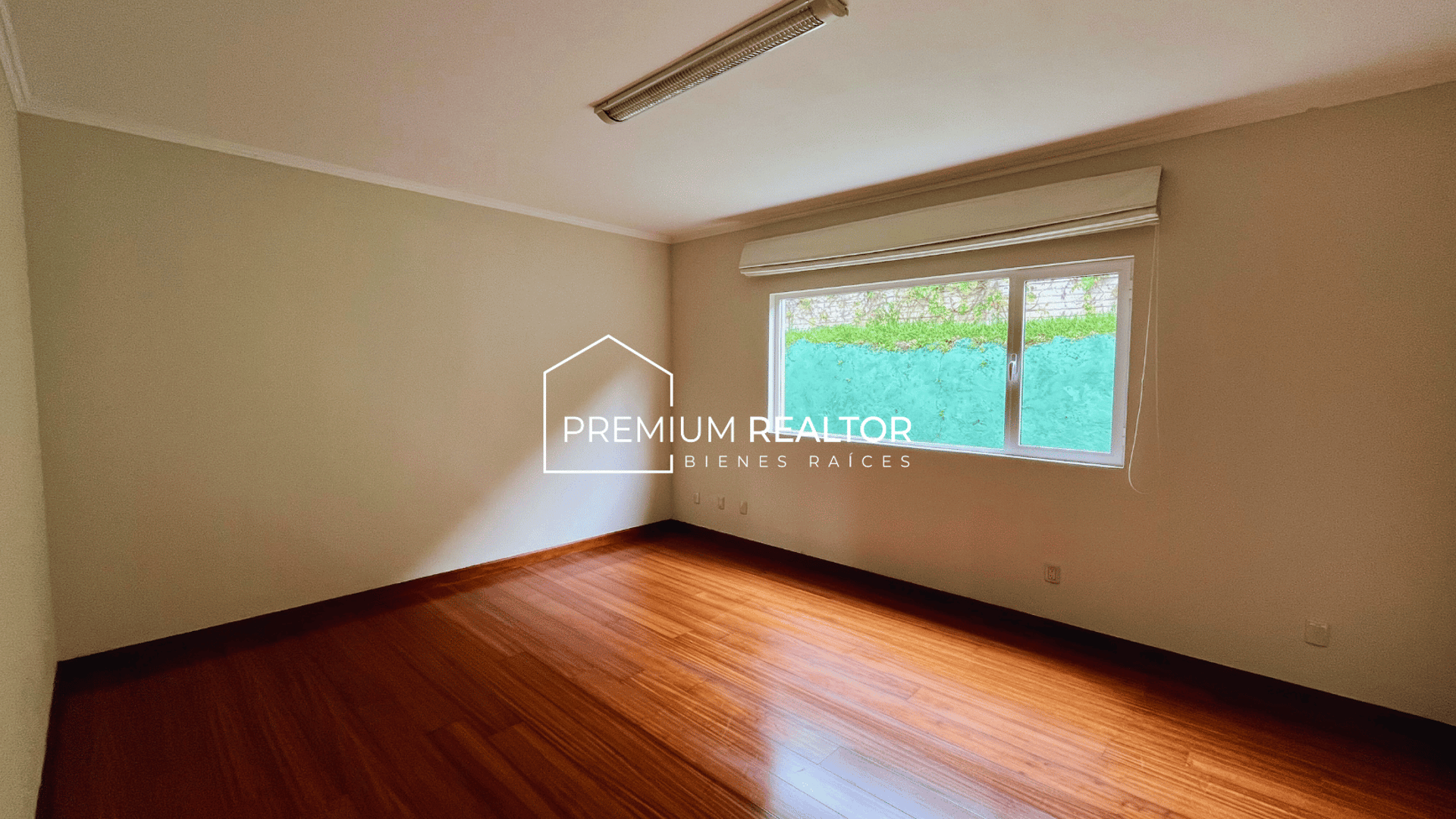 Luxurious 4-Bedroom House with Garden in Casa & Campo, Fraijanes - Rent $2800 - Miniatura 16