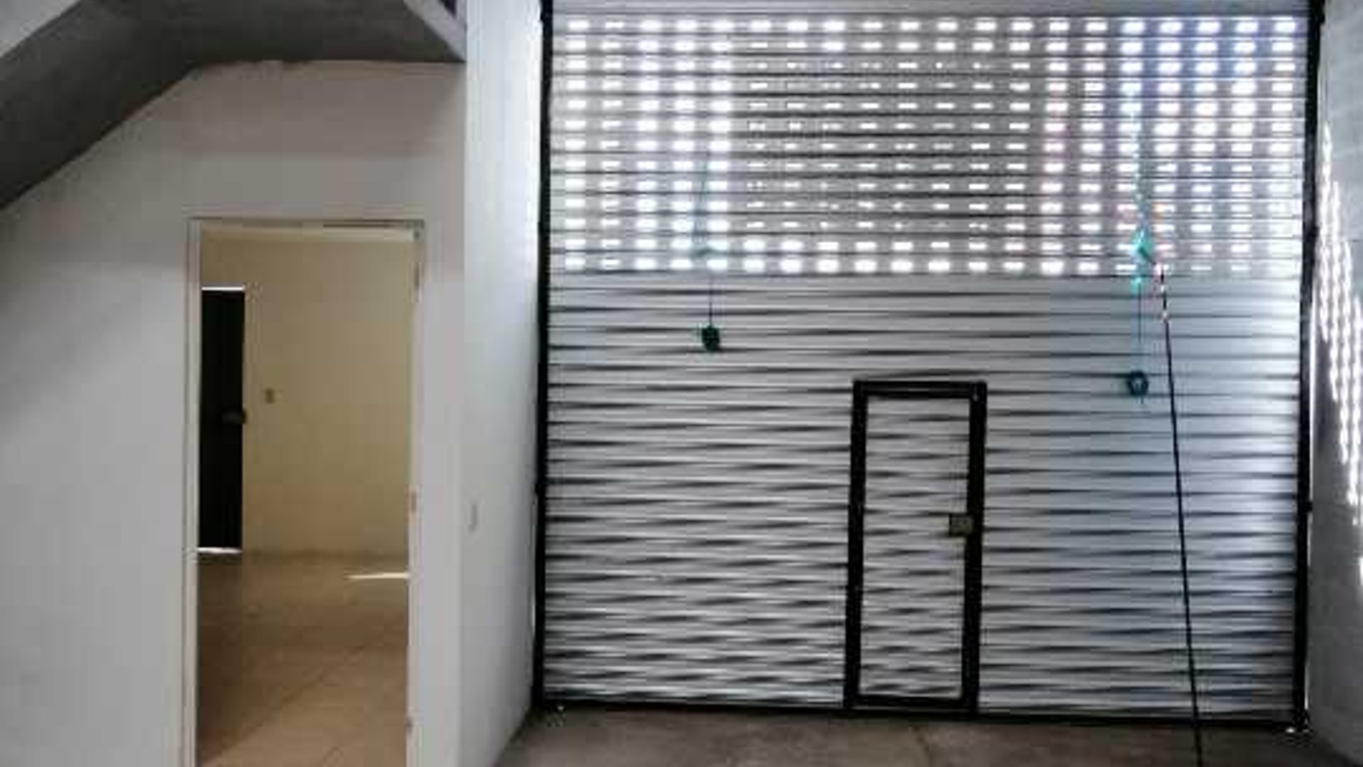 Alquilo Bodega Av. La Brigada - Miniatura 4
