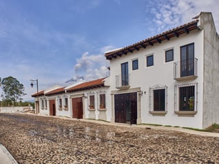 se vende Espectacular casa en Los Franciscanos / asis B - 2