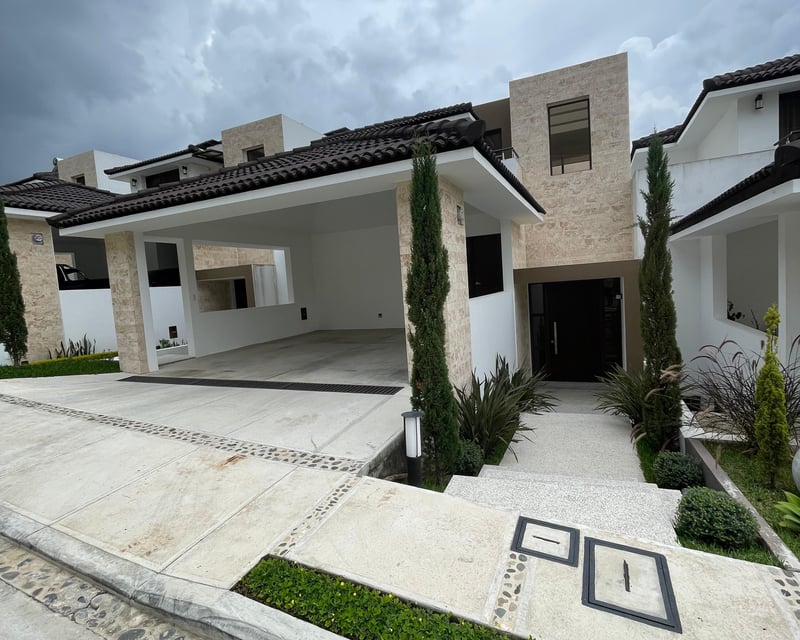 Exclusiva casa en Lomas de San Isidro, La Reserva II Zona 16 | 3 Habitaciones completas