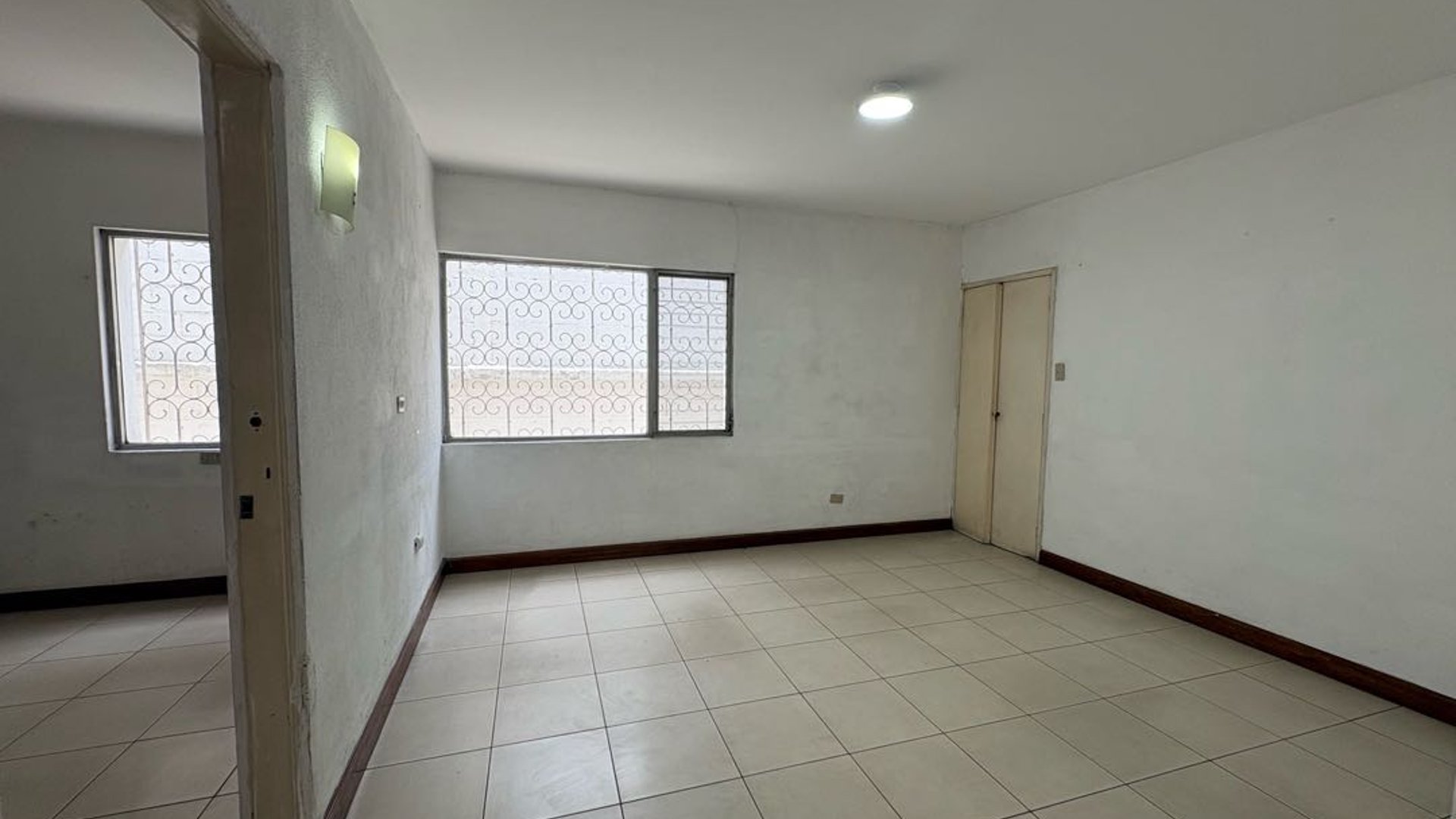 Casa en alquiler, zona 13 - Miniatura 7