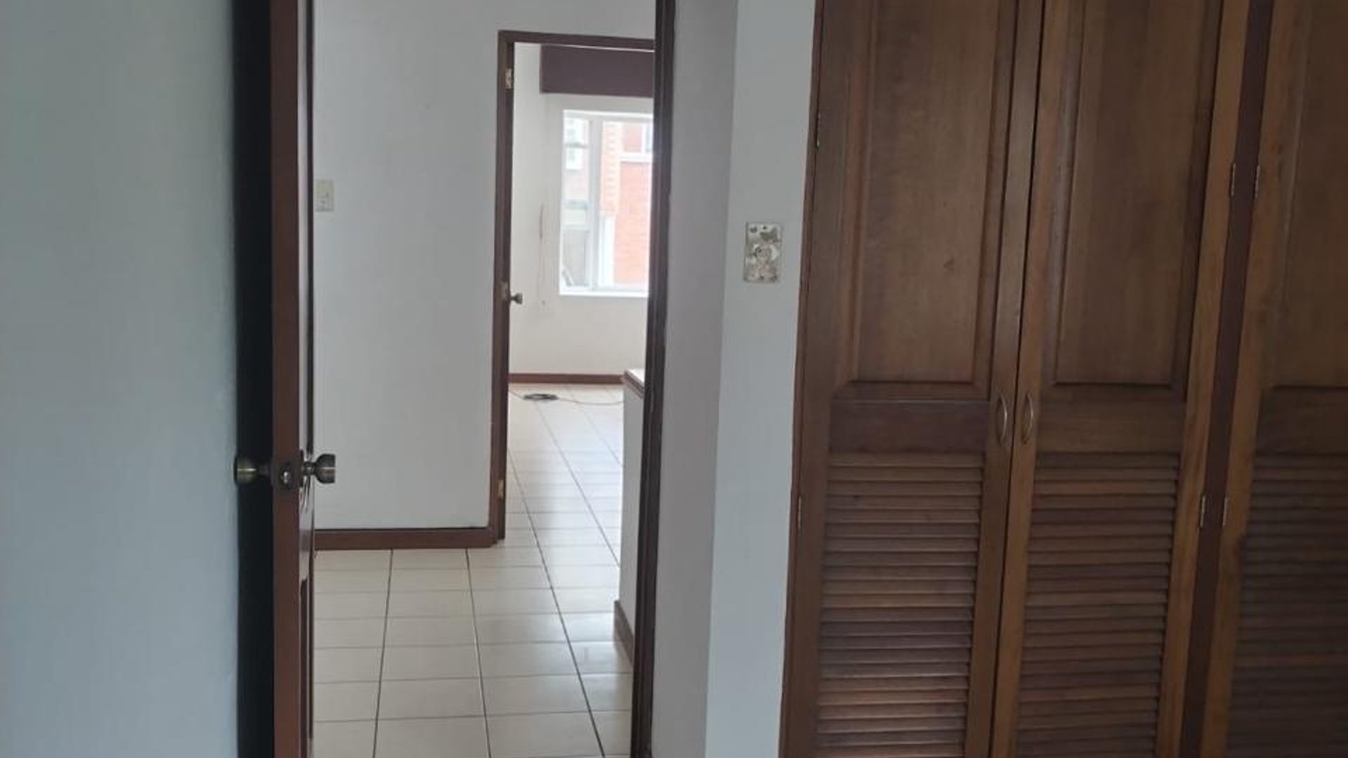 Casa en Venta, Zona 16 (V9931) - Miniatura 10