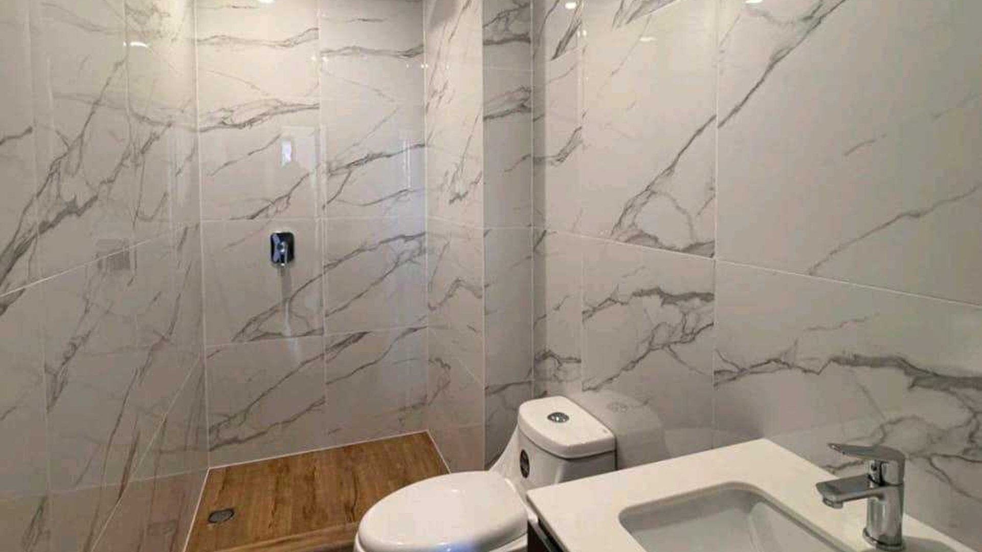 APARTAMENTO AMUEBLADO EN VENTA/ ALQUILER ???? Edificio Alena, Zona 15 VH2 - Miniatura 5