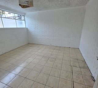 Casa para oficina a puerta cerrada - Miniatura 3