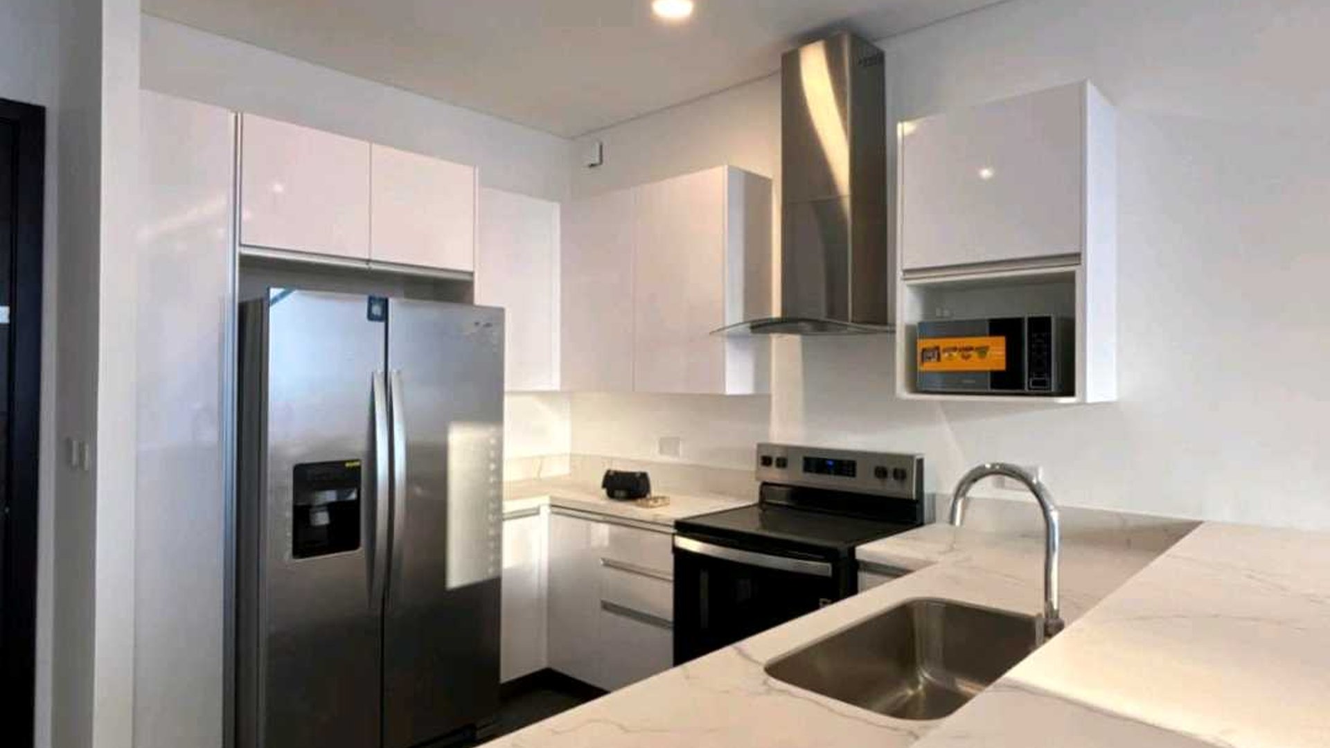 APARTAMENTO EN ALQUILER????Nogales de Cayalá, zona 16 - Miniatura 3