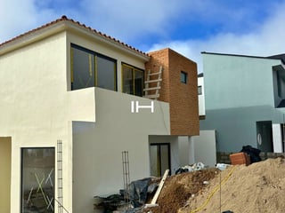 CASA EN VENTA EN CAES, ARRAZOLA KM 16.5 EN CONSTRUCCION   - Image 1
