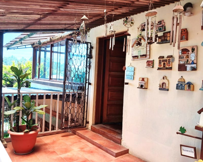 CASA EN VENTA EN LOMAS DE SAN RAFAEL - CES