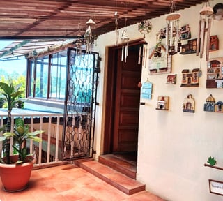 CASA EN VENTA EN LOMAS DE SAN RAFAEL - CES