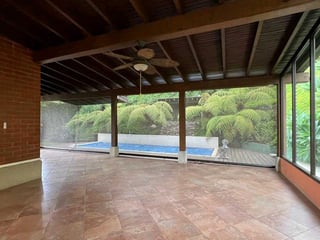 Venta hermosa casa en Km 20 Carr. a Fraijanes, Colinas de Castel (C) - Image 11