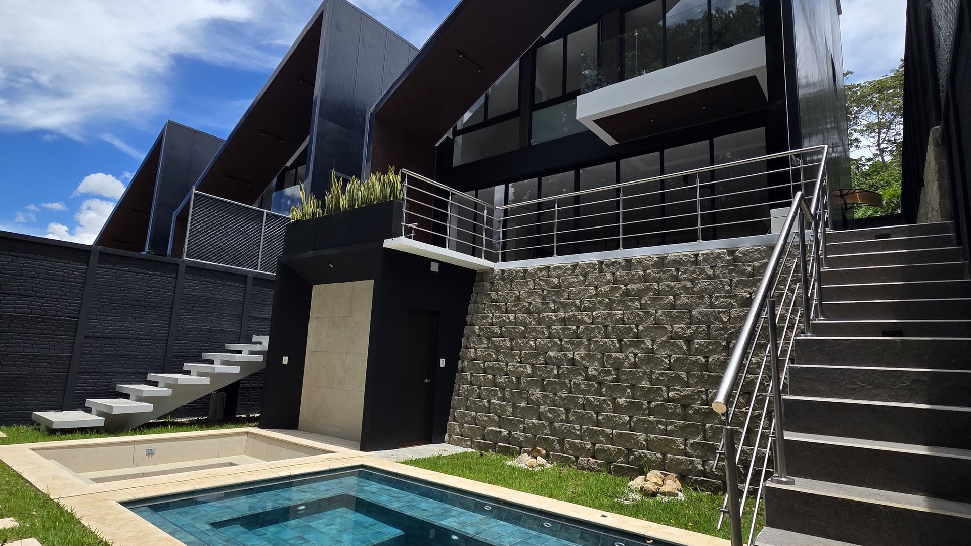 Casa en Venta en Laguna El Pino Guatemala