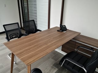 Oficinas coworking en ALQUILER en Cayala - Image 8