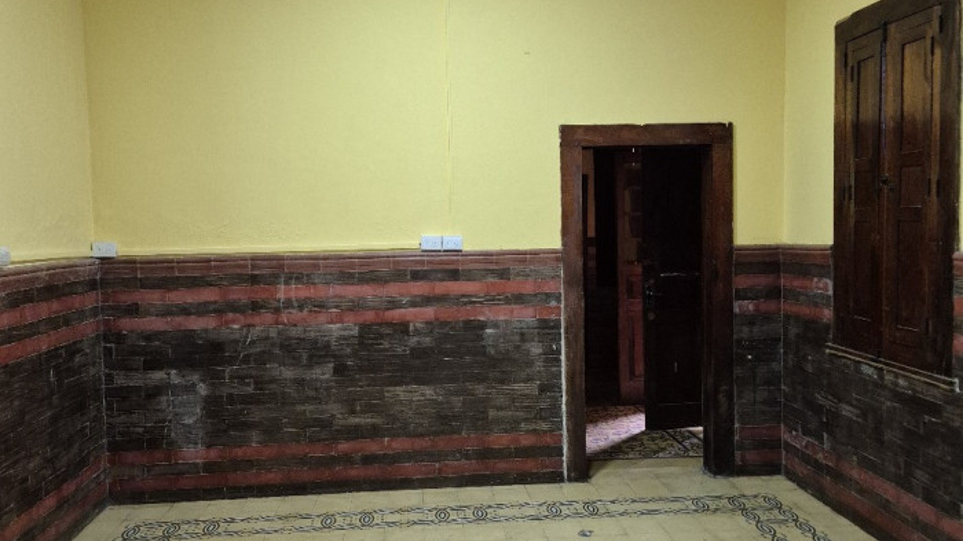Rento Casa Grande para Oficinas o entidades en zona 2 - Miniatura 16