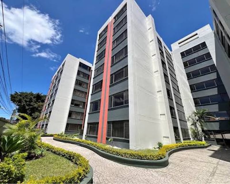 📍 APARTAMENTO AMUEBLADO EN RENTA – 3 HAB | MORADAS ACUEDUCTO | Z10