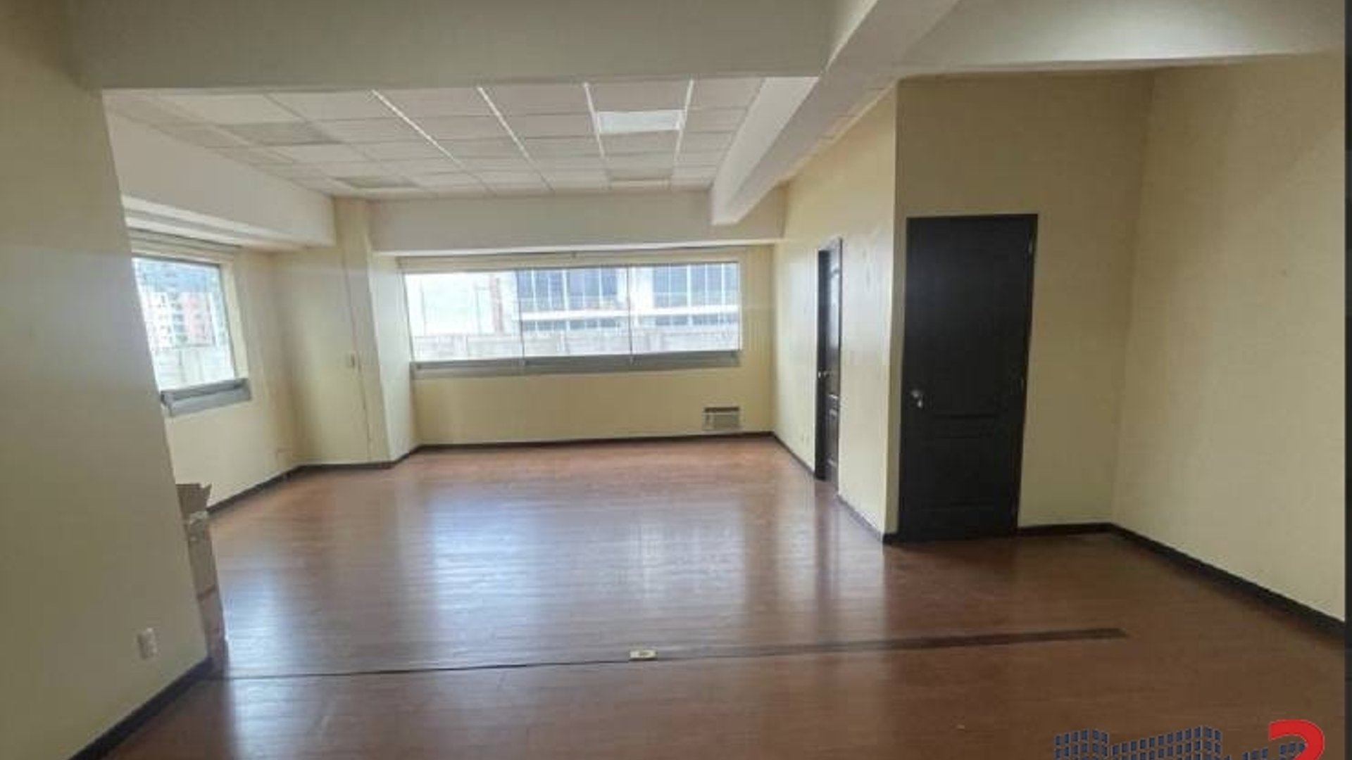 Oficina en Renta, Zona 10 (R10368) - Miniatura 2